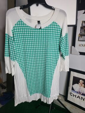 Relaxed Green Check Raglan Tunic with White Trim